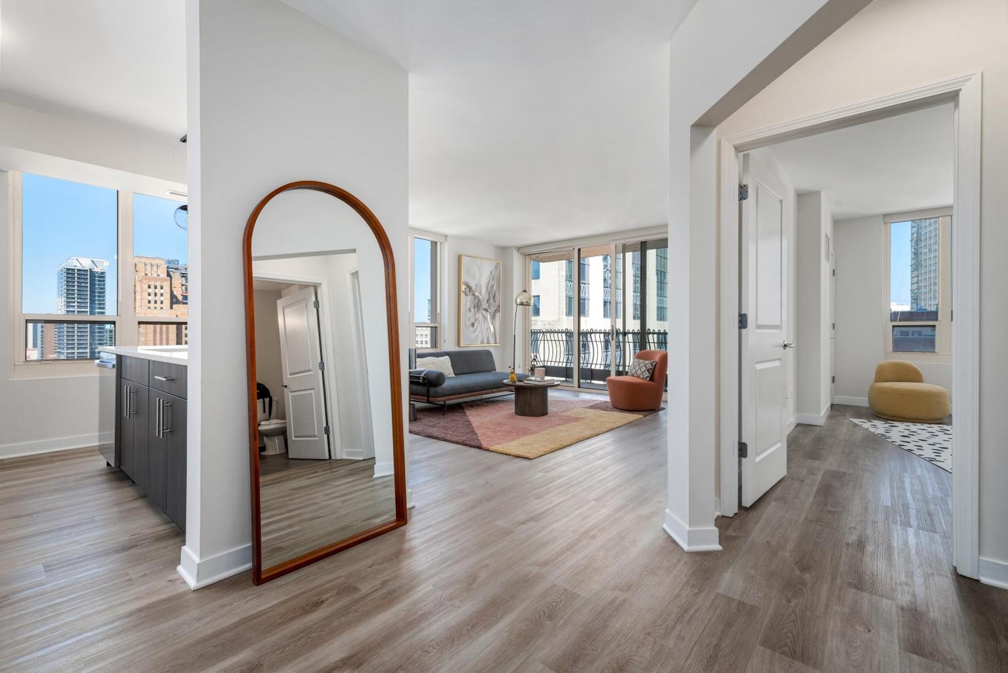 The Bernardin Gold Coast Luxury Apartments Near Magnificent Mile ชิคาโก ภายนอก รูปภาพ