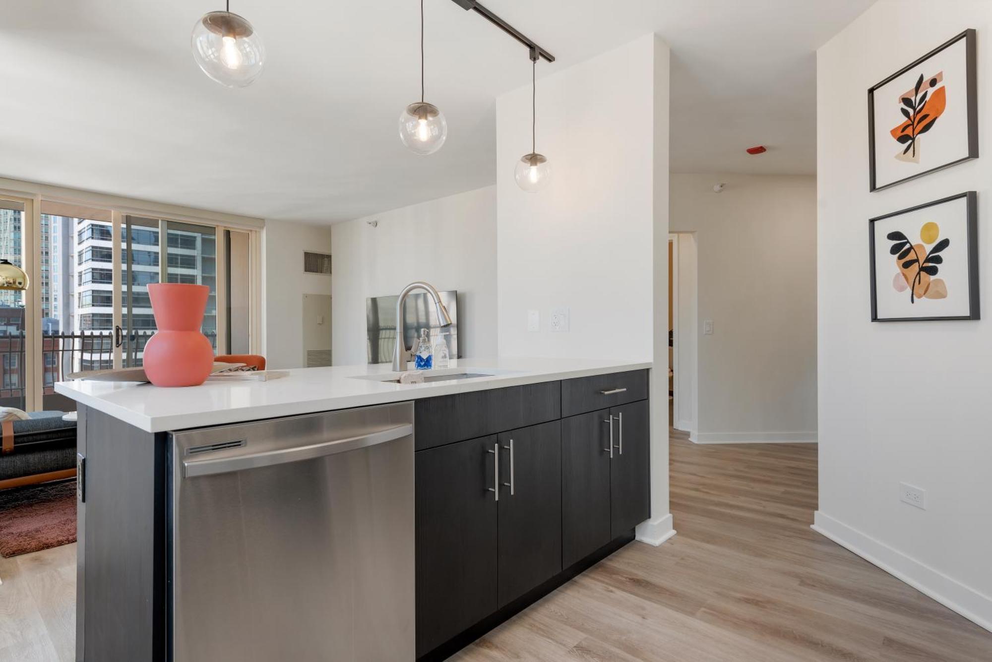 The Bernardin Gold Coast Luxury Apartments Near Magnificent Mile ชิคาโก ภายนอก รูปภาพ