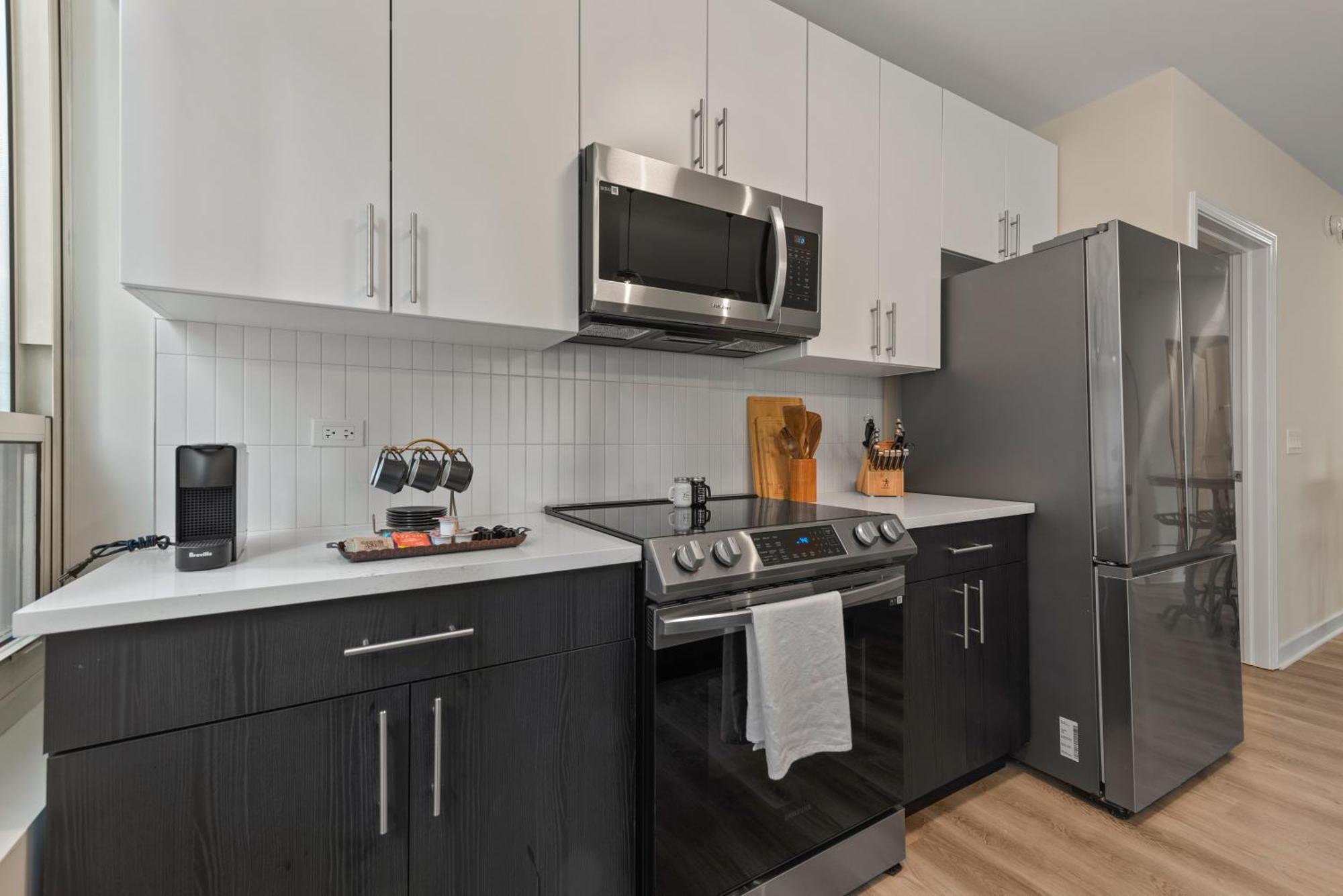 The Bernardin Gold Coast Luxury Apartments Near Magnificent Mile ชิคาโก ภายนอก รูปภาพ